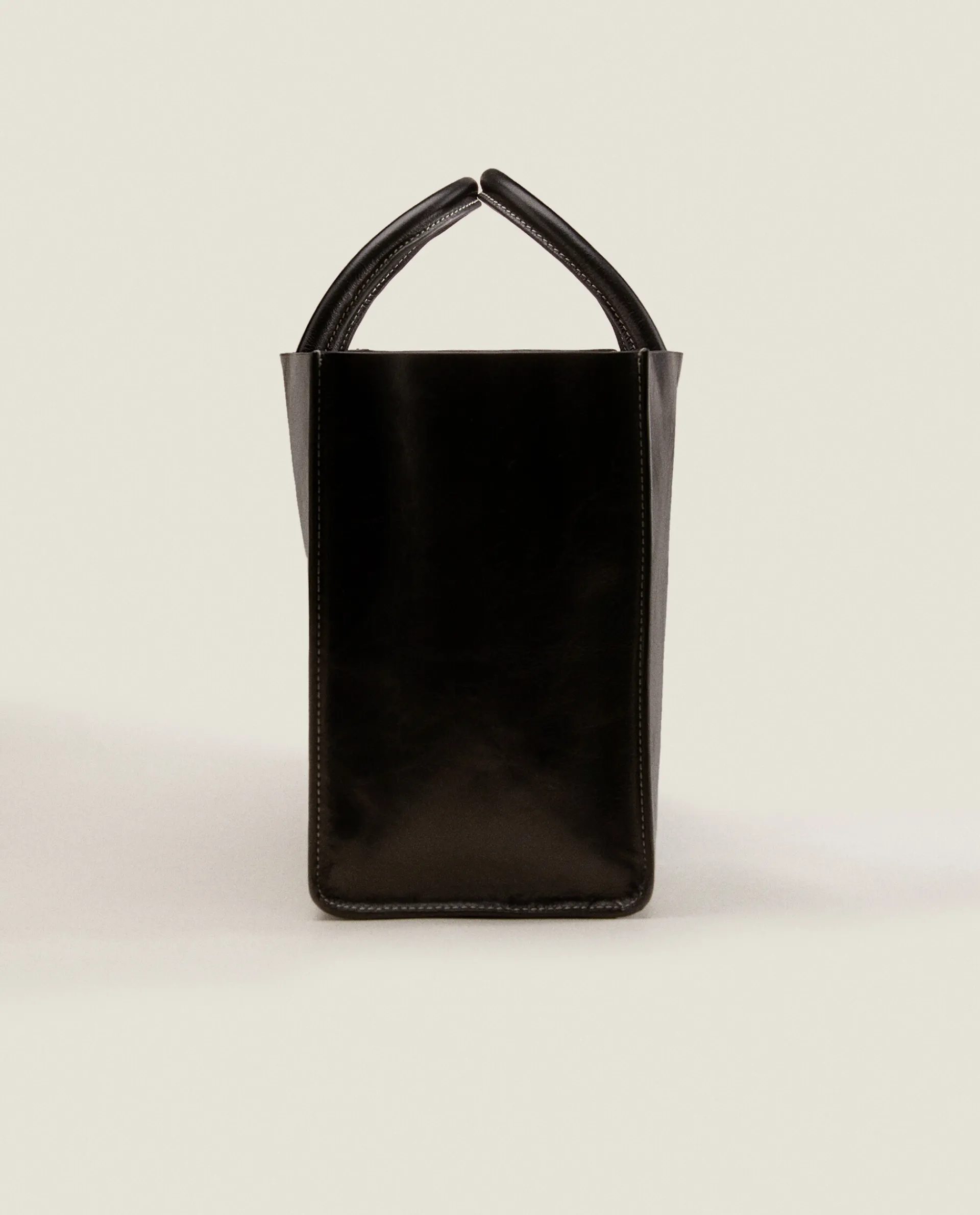 Bags And Toiletry Bags*ZARA Home Leather Tote Bag 1-040