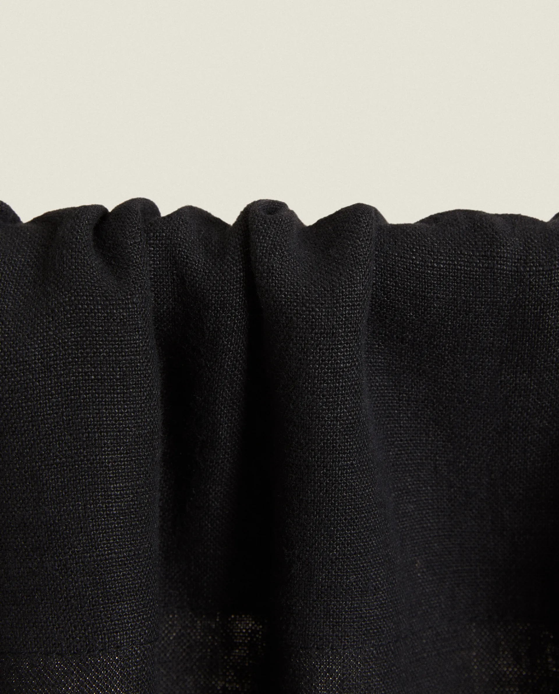 Curtains*ZARA Home Linen Overlock Curtain Black