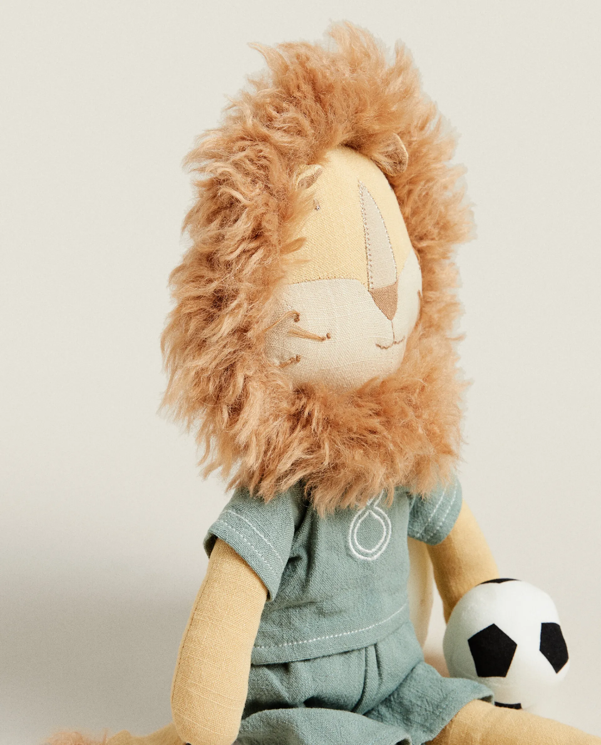 Playing*ZARA Home Lion Soccer Plush Toy Yellow