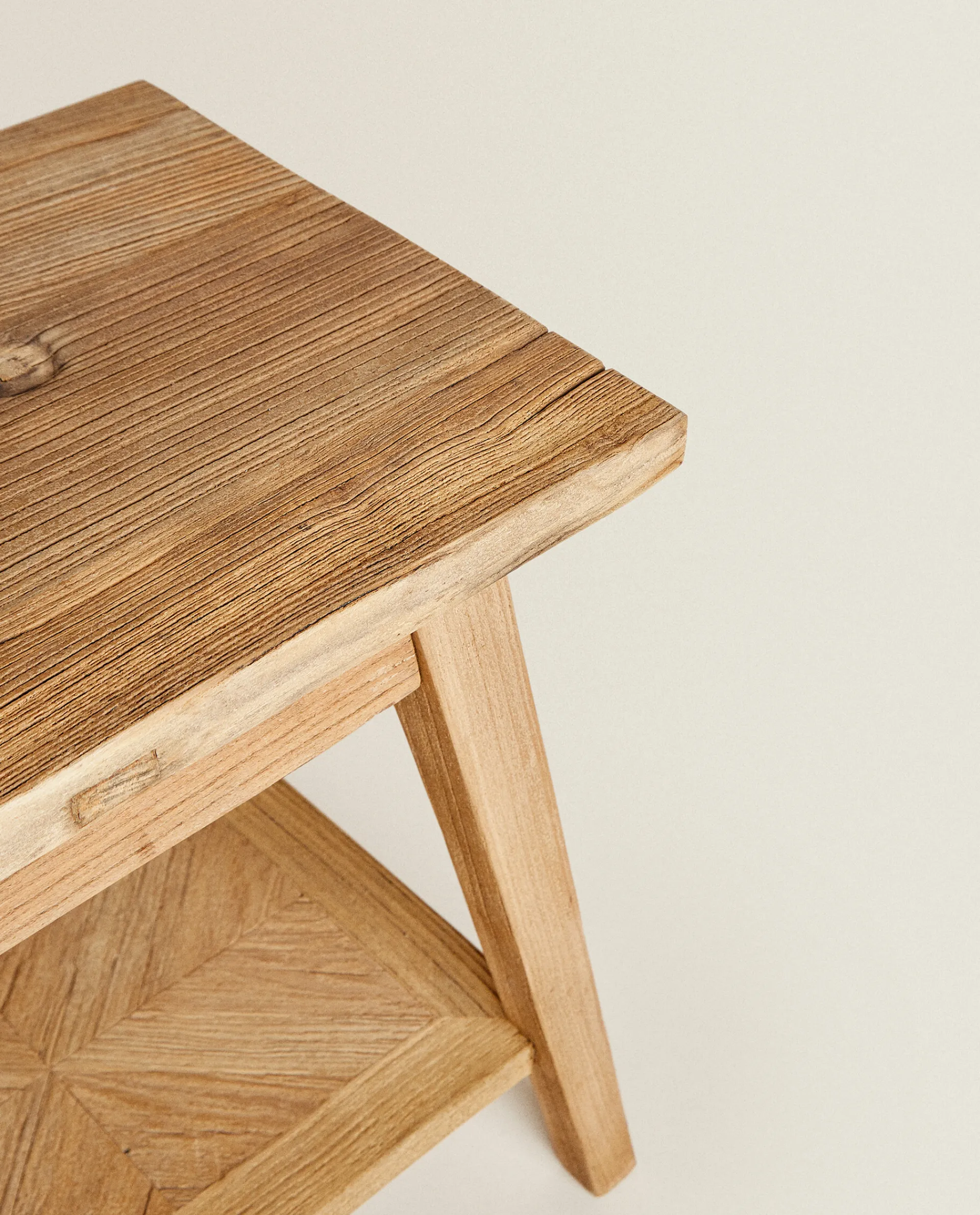 Bedside/Occasional Tables*ZARA Home Little Wooden Table Natural Colour