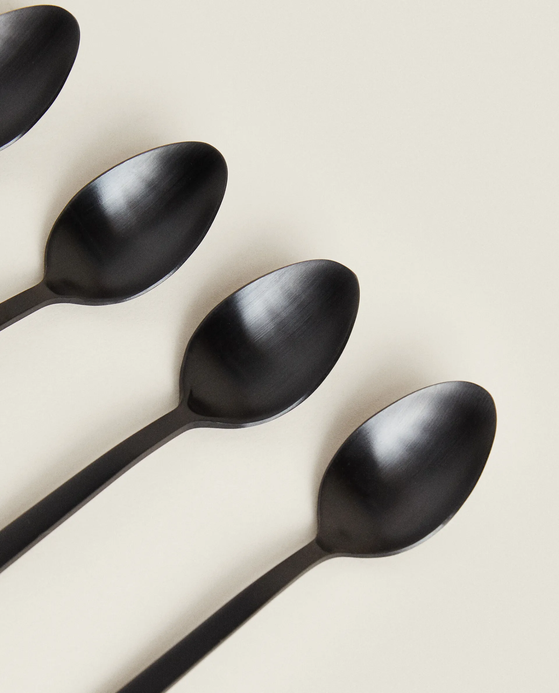 Cutlery*ZARA Home Matte Dessert Spoons (Pack Of 4) Black