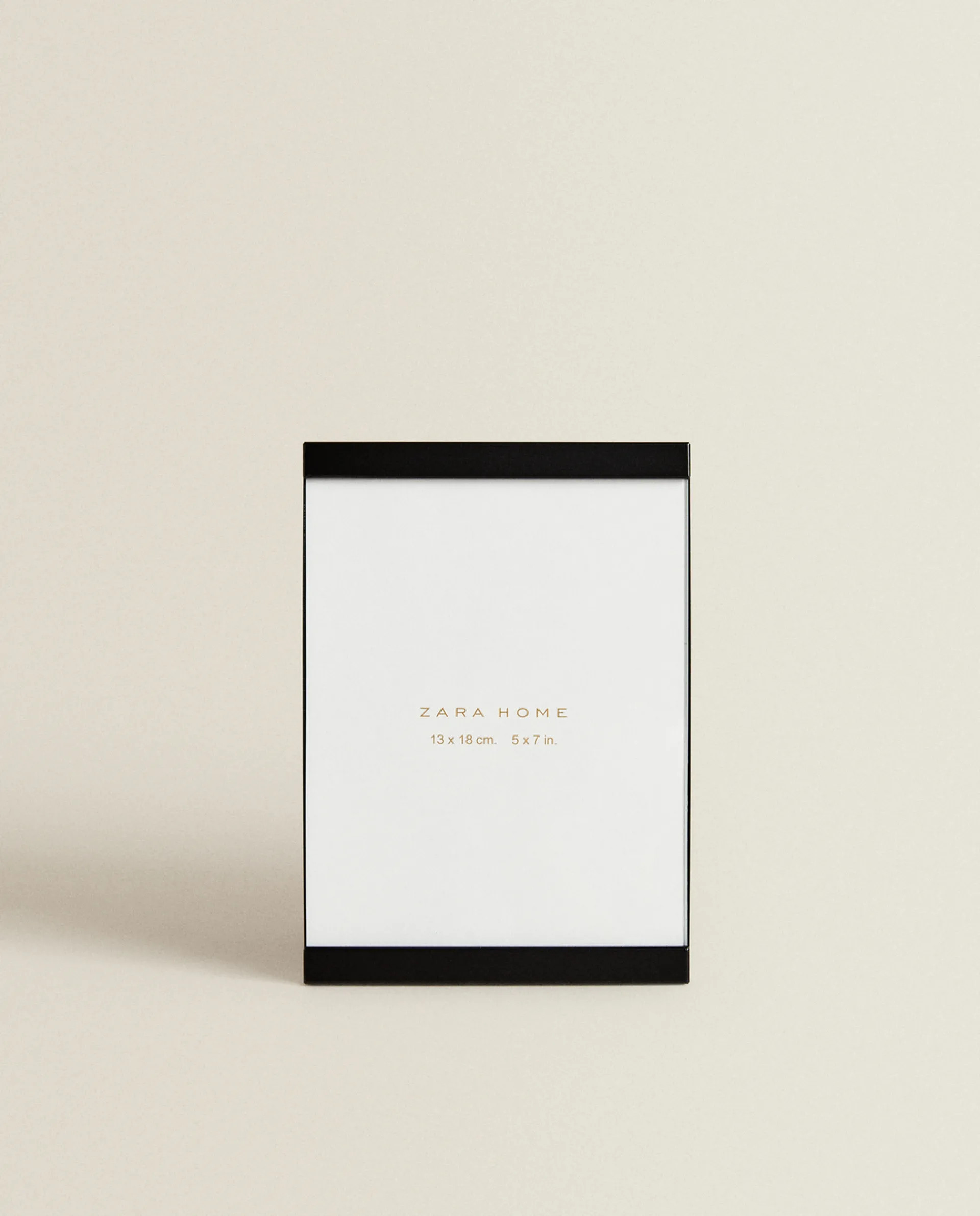 Frames And Canvases*ZARA Home Metal Frame Black