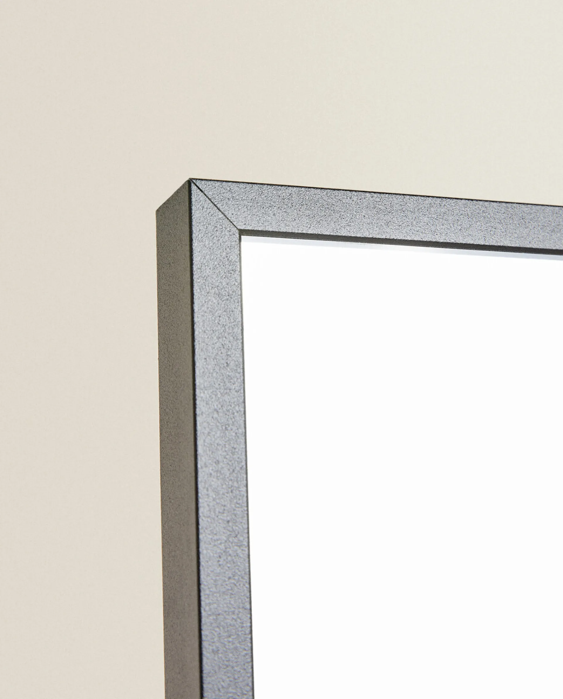 Mirrors*ZARA Home Metal Frame Mirror Black