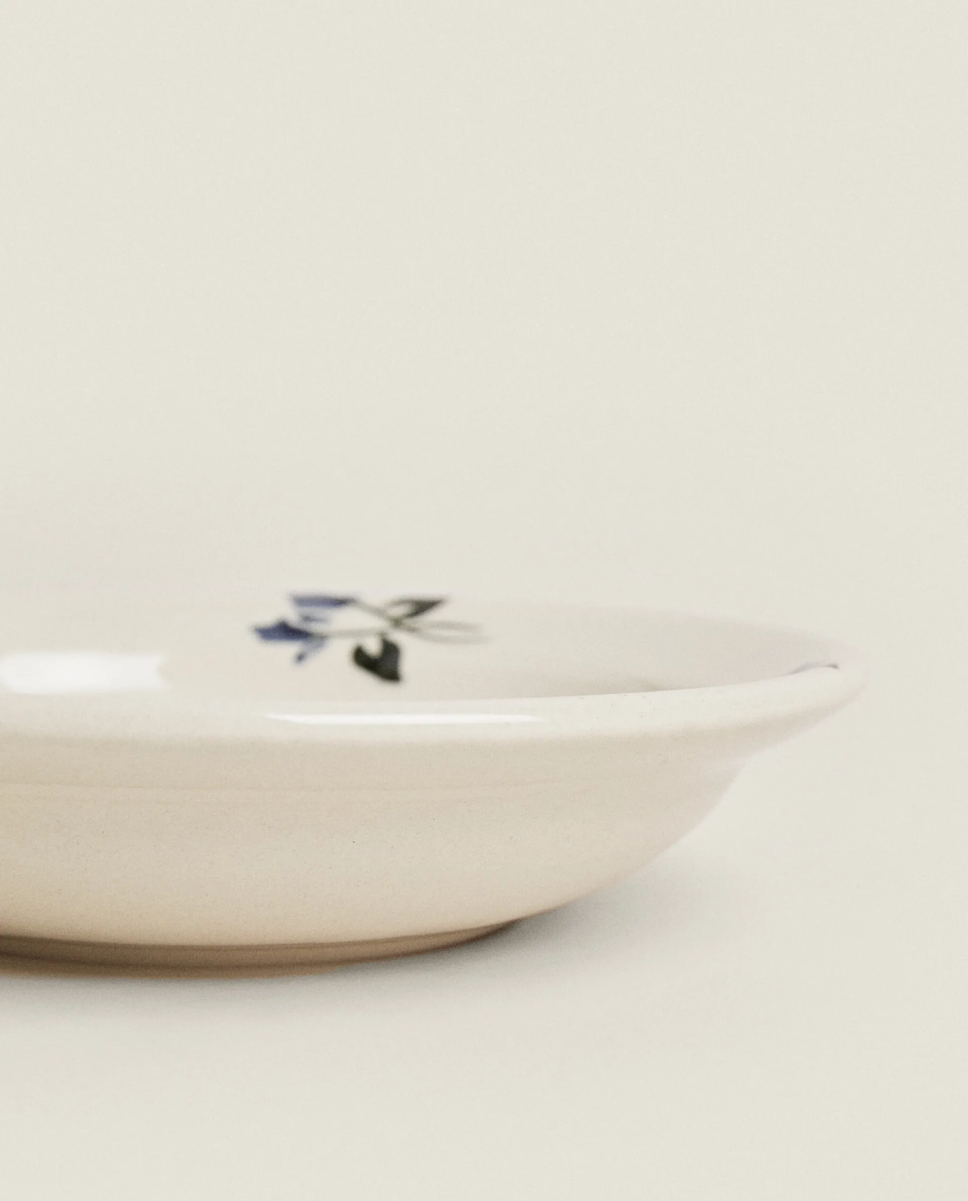 Soup Plates*ZARA Home Painted Flower Soup Plate Beige