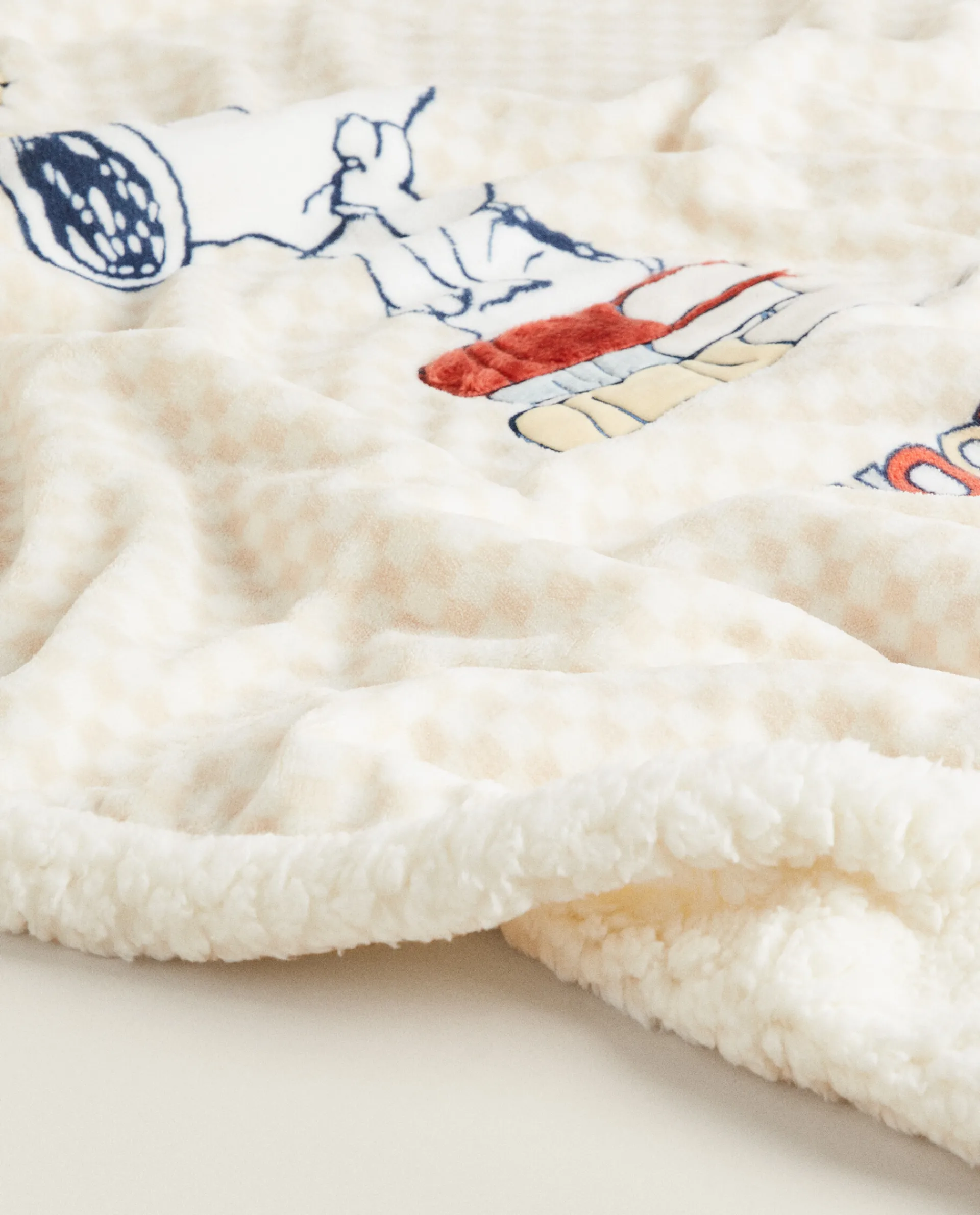Blankets*ZARA Home Peanuts™ Faux Shearling Blanket Multicolored
