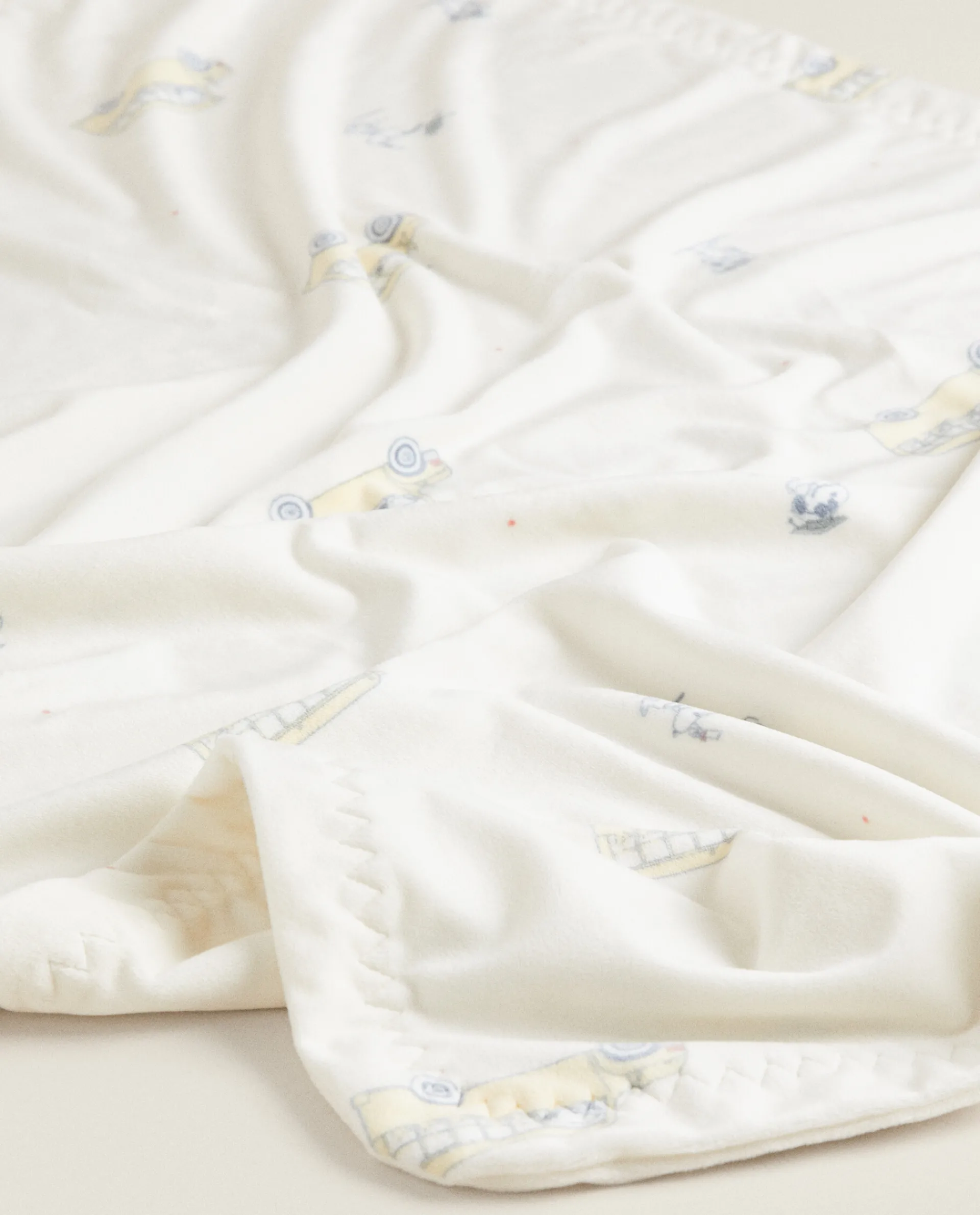 Blankets*ZARA Home Peanuts™ Fleece Blanket Multicolored