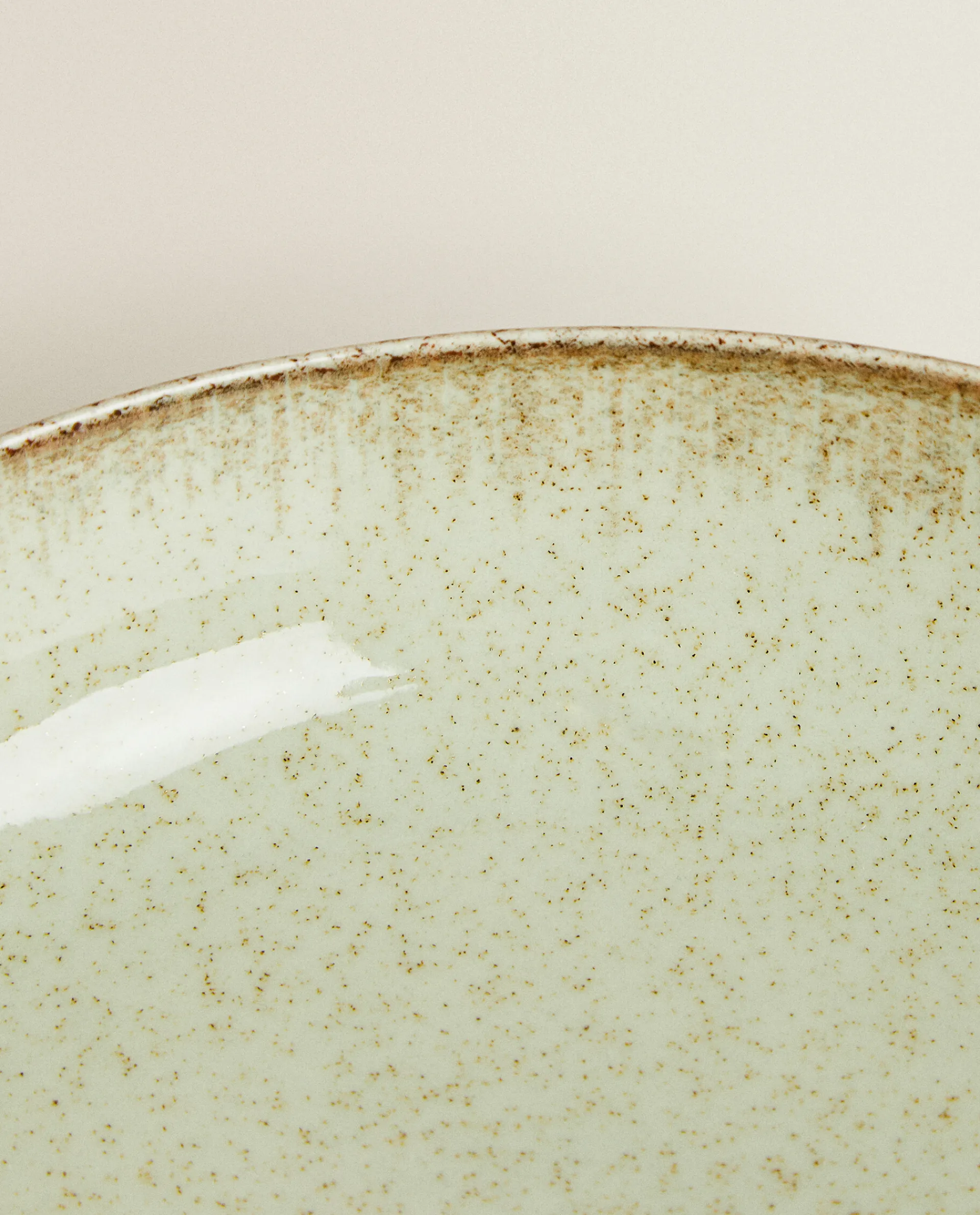 Soup Plates*ZARA Home Porcelain Soup Plate With Antique Finish Rim Green