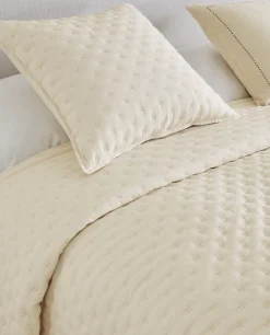 Quilts*ZARA Home Quilted Quilt With Dots Cream