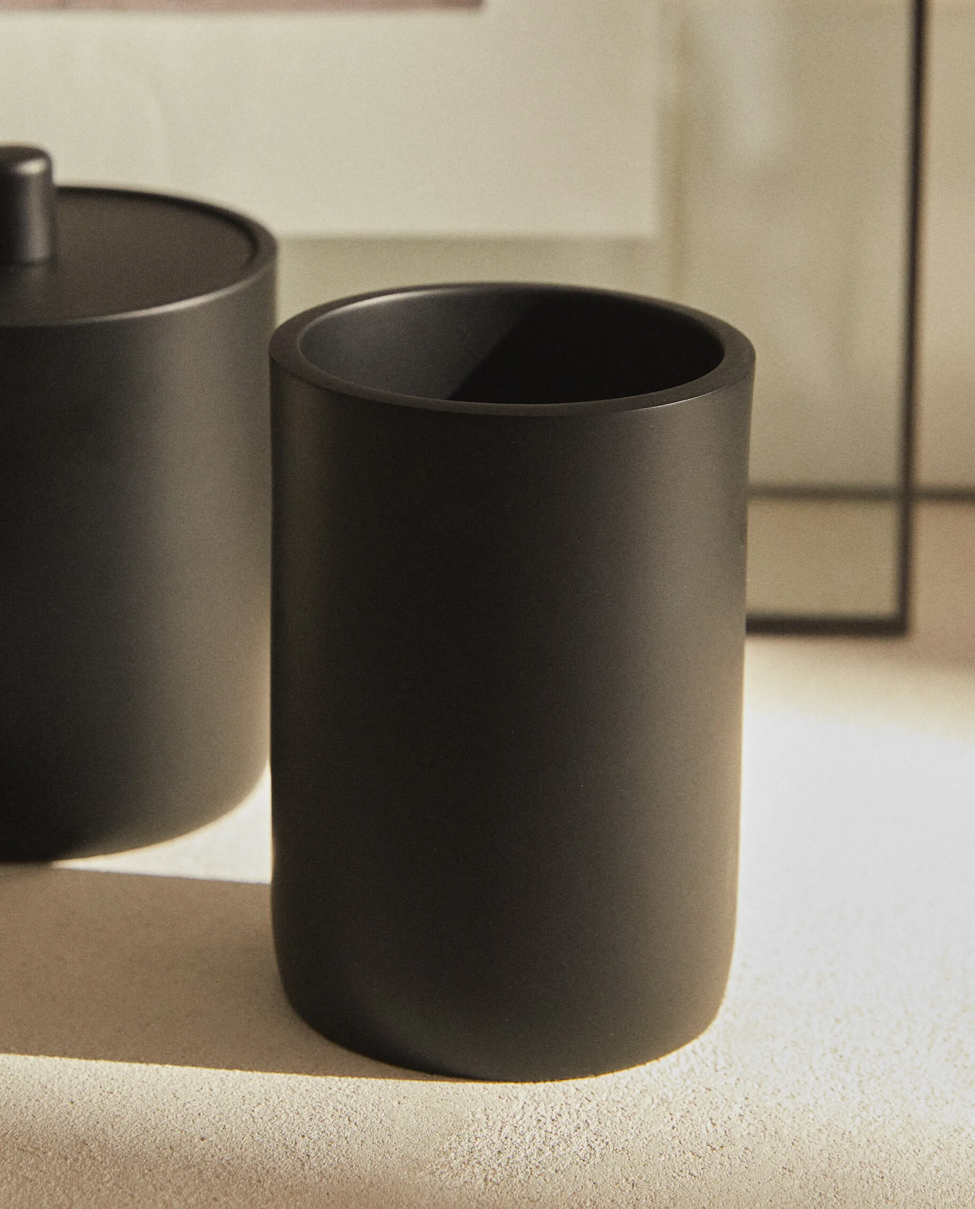 Glasses*ZARA Home Resin Tumbler Black