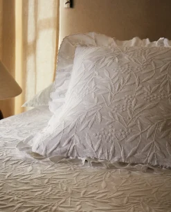 Bedspreads*ZARA Home Ruffle Throw Pillow Cover White