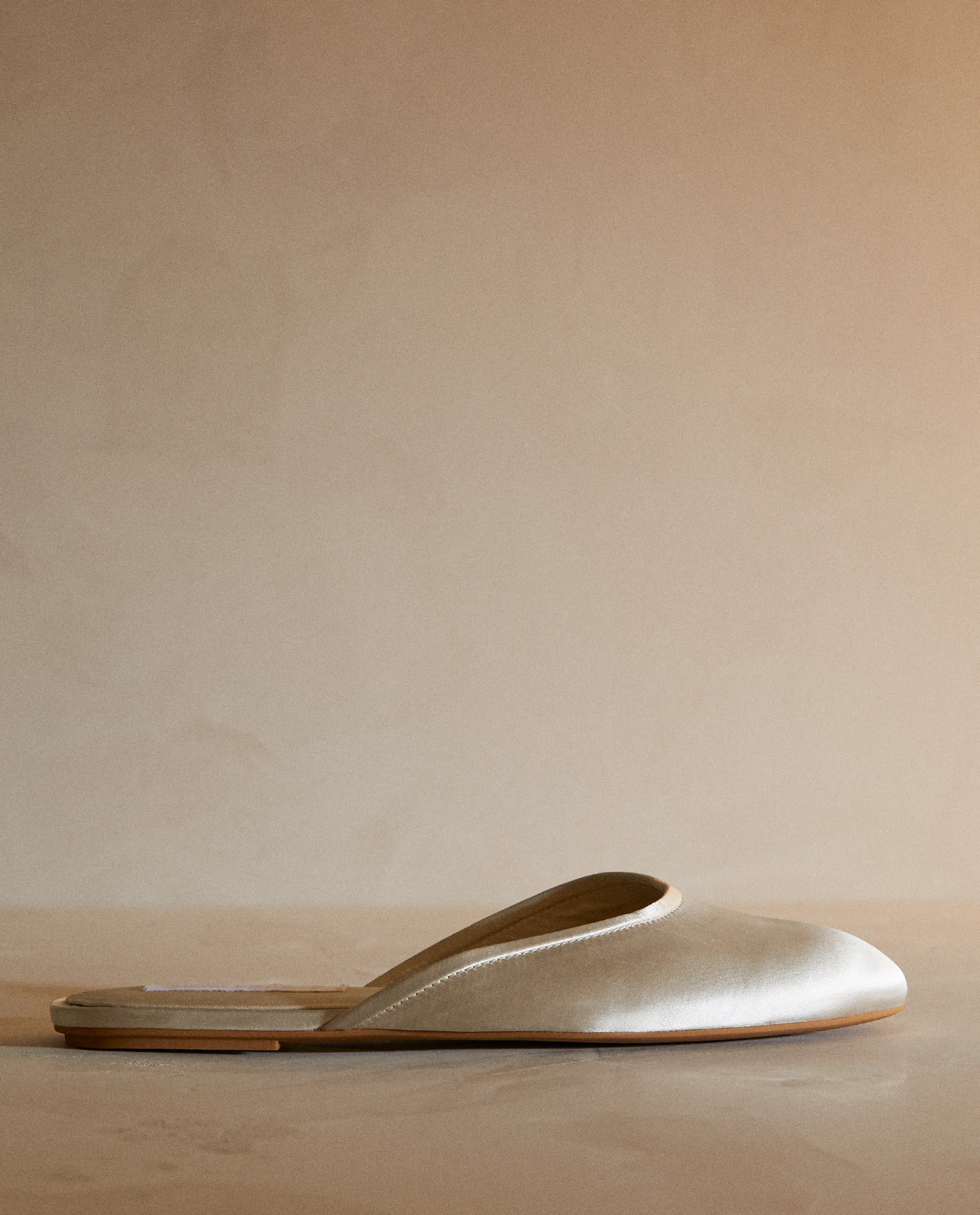 Woman*ZARA Home Sateen Slingback Slippers Beige