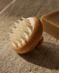 Bathroom Sets*ZARA Home Scalp Massager Natural Colour