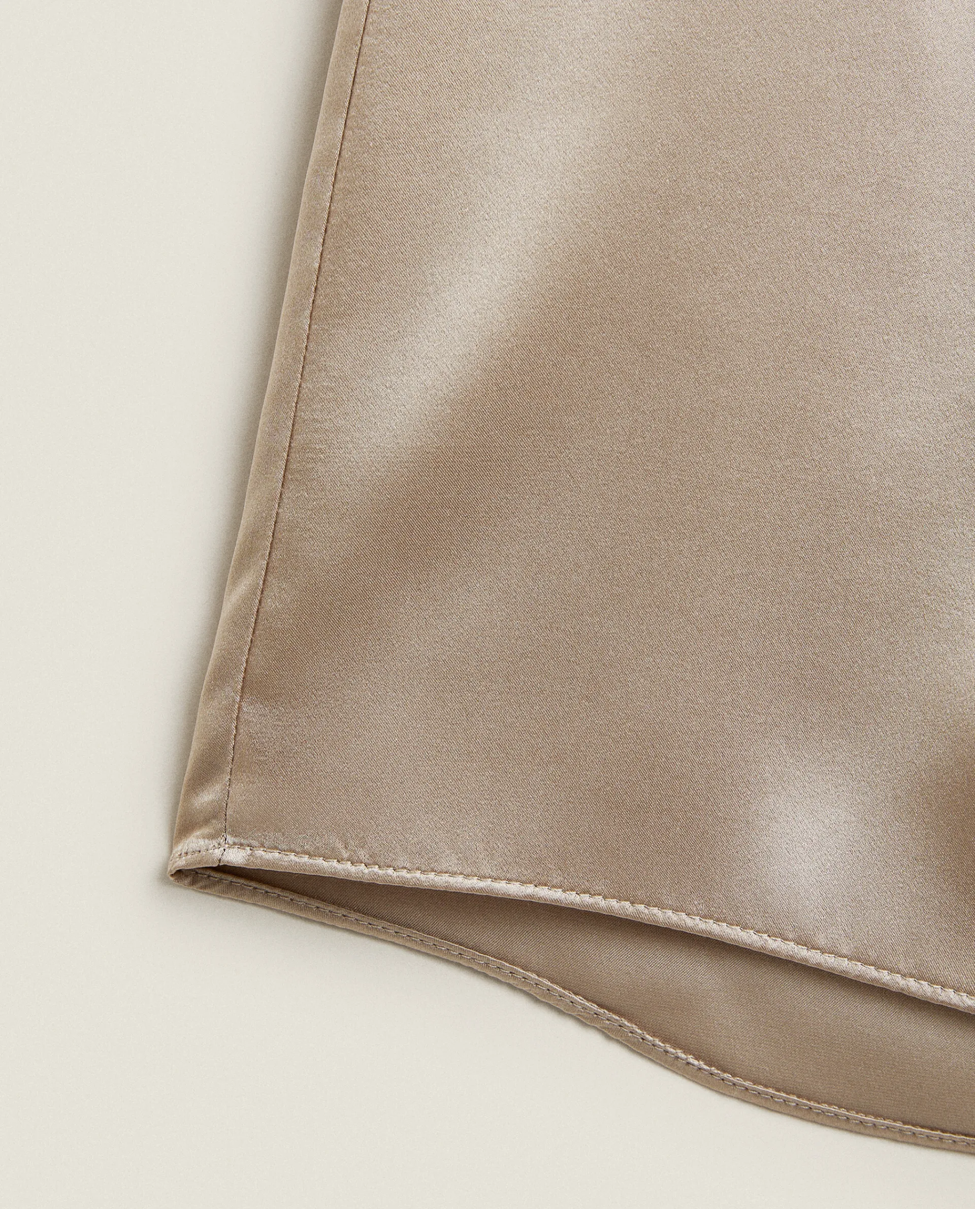 Pajamas*ZARA Home Silk Shorts Taupe