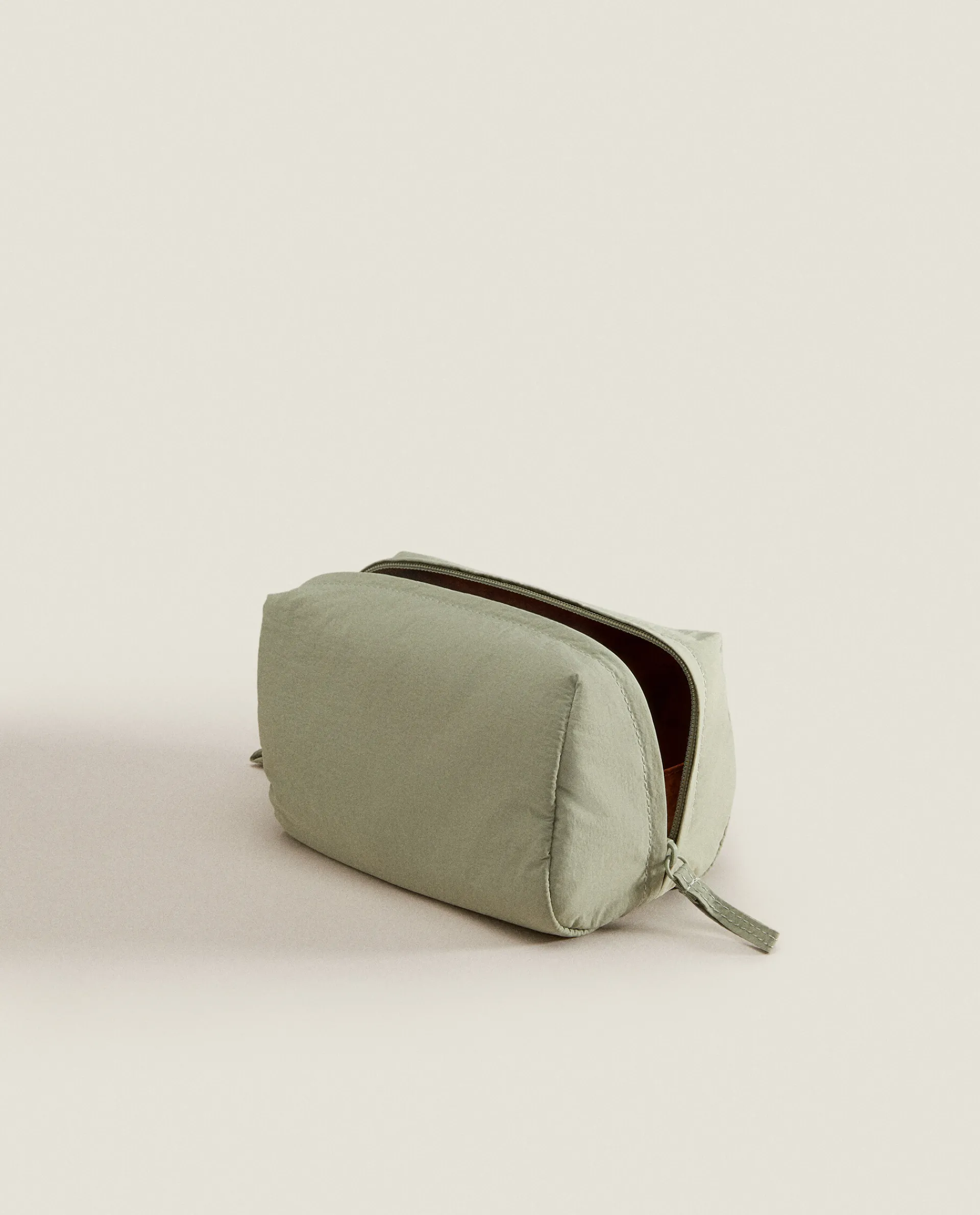 Personalization*ZARA Home Small Technical Fabric Toiletry Bag 1-035