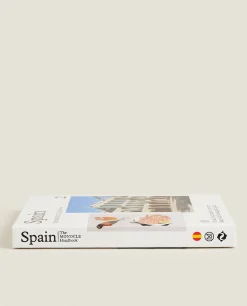 Books*ZARA Home Spain Travel Monocle White