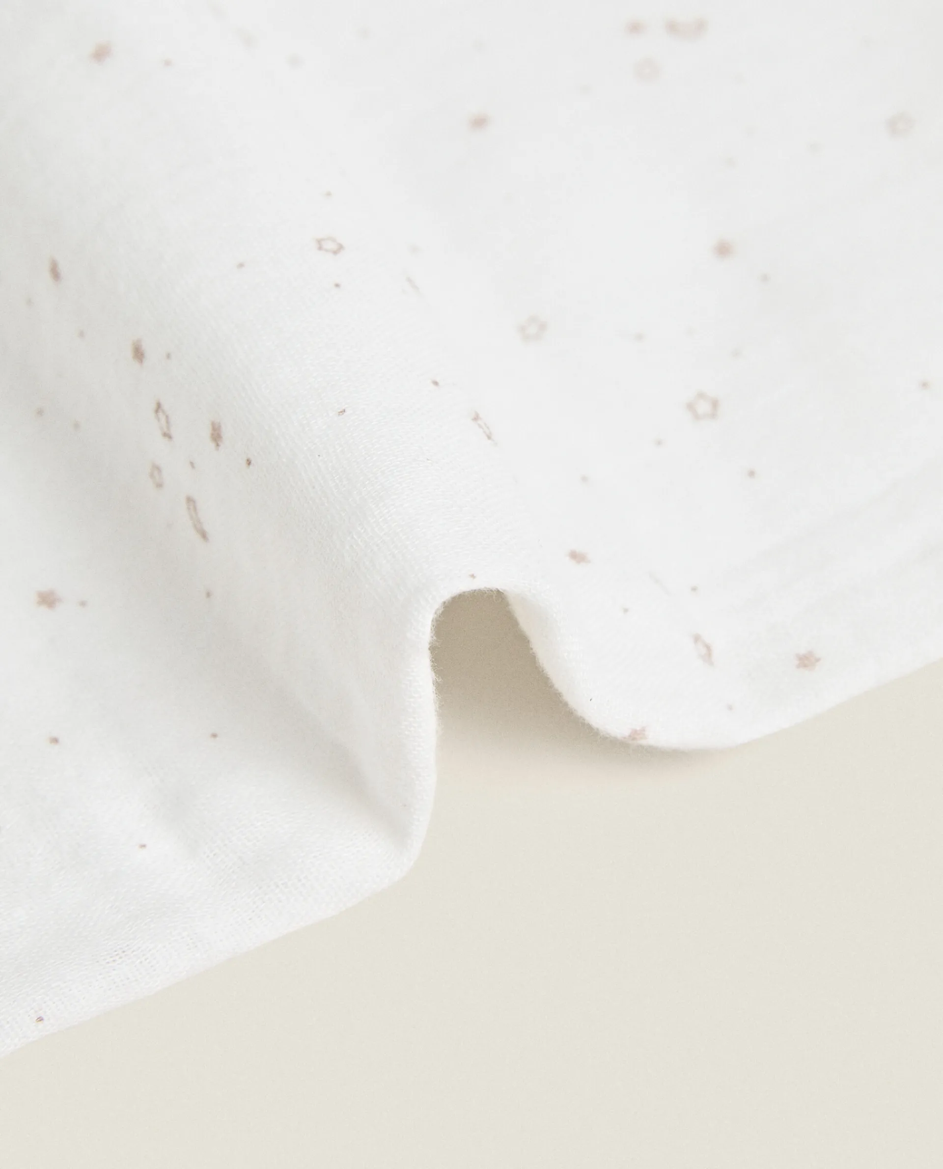 Bathroom*ZARA Home Star Crepe Towel Oyster White