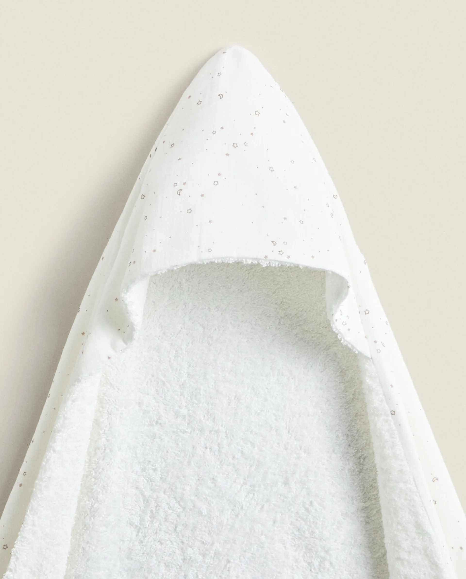 Bathroom*ZARA Home Star Hooded Towel Oyster White