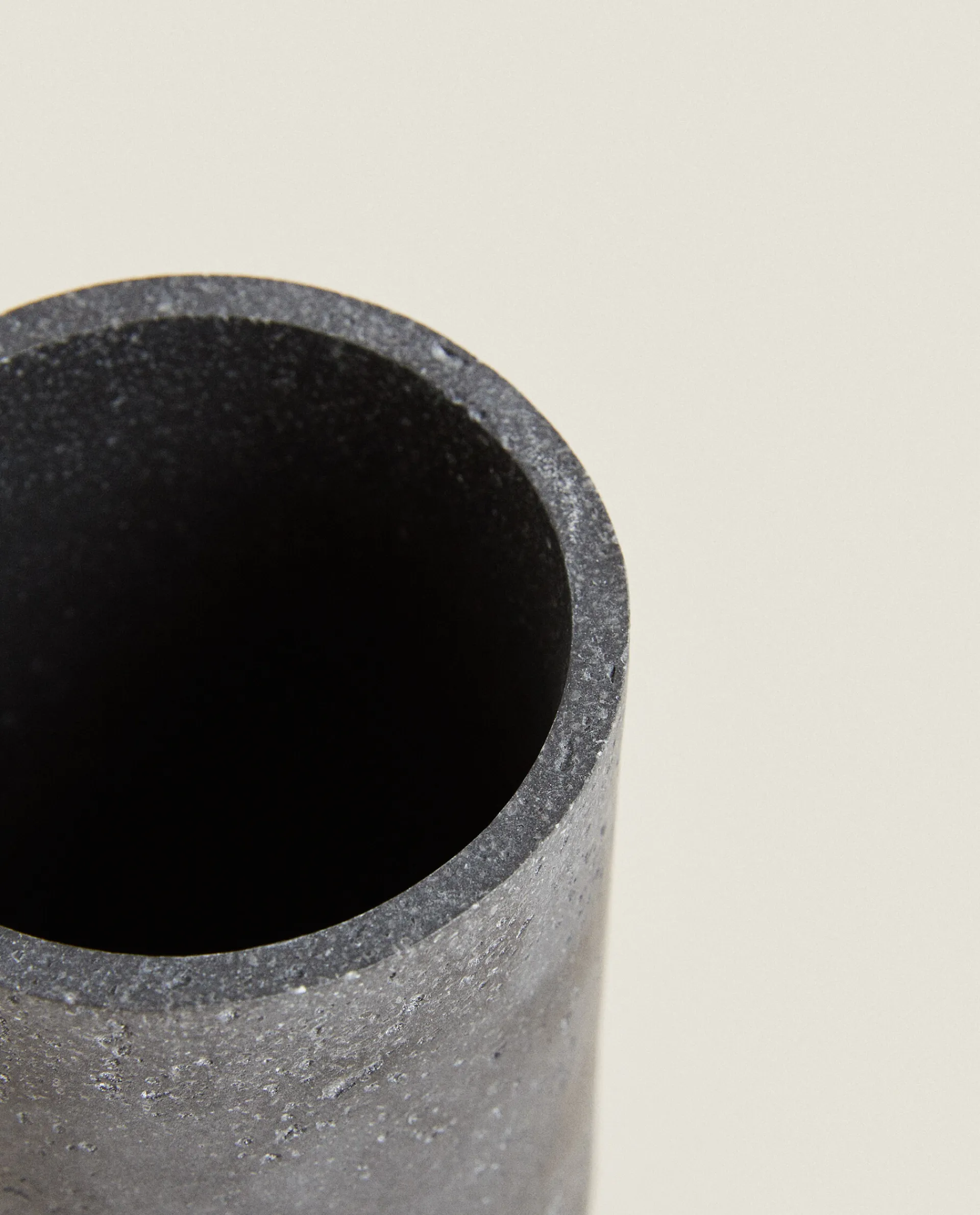 Glasses*ZARA Home Stone Grey Resin Tumbler Black