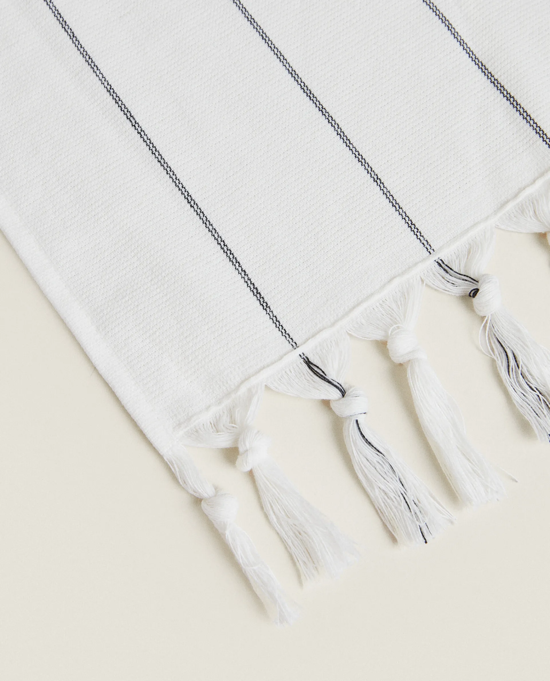 Beachwear*ZARA Home Striped Beach Towel Ecru/Black