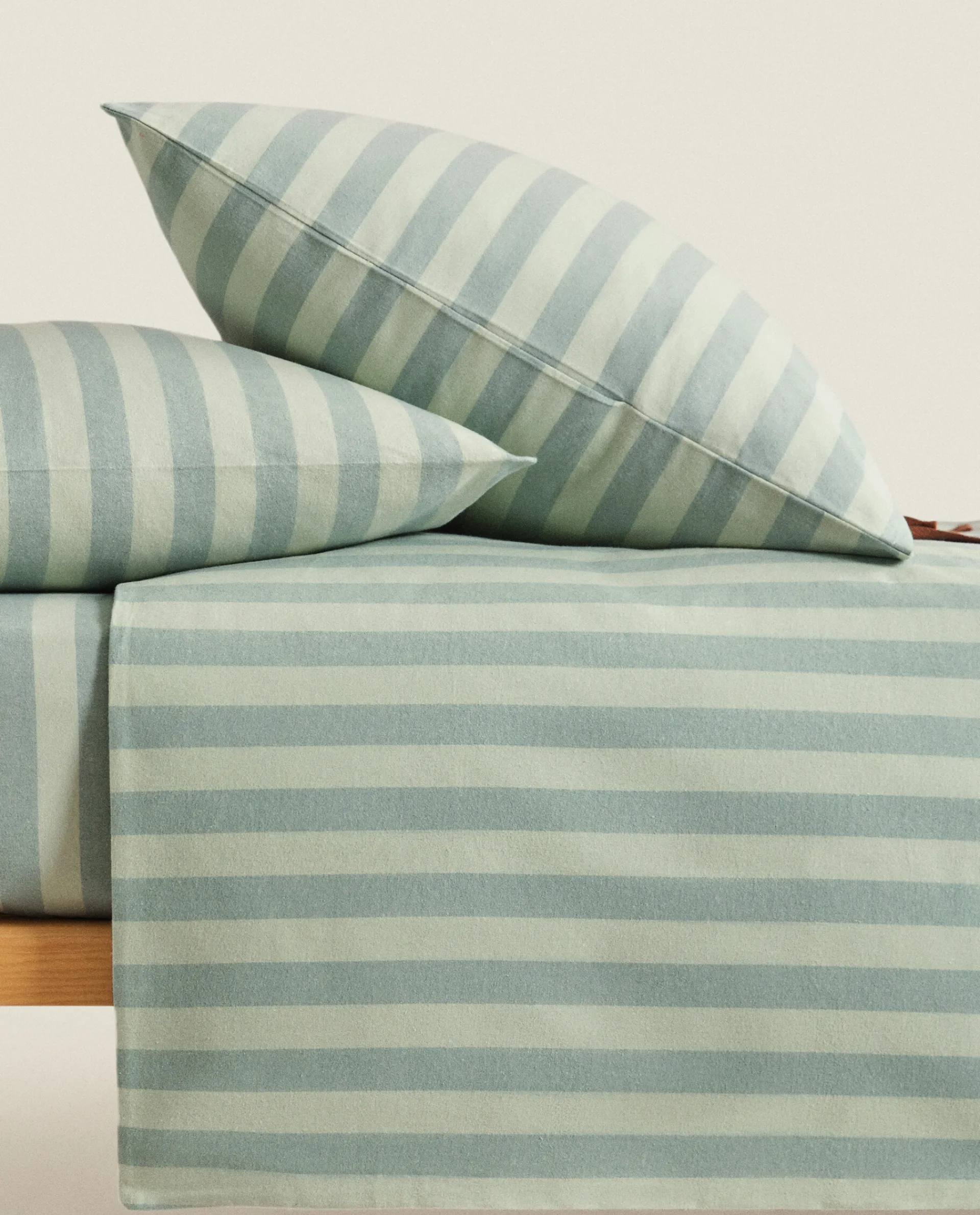 Duvet Covers*ZARA Home Striped Flannel Duvet Cover Green