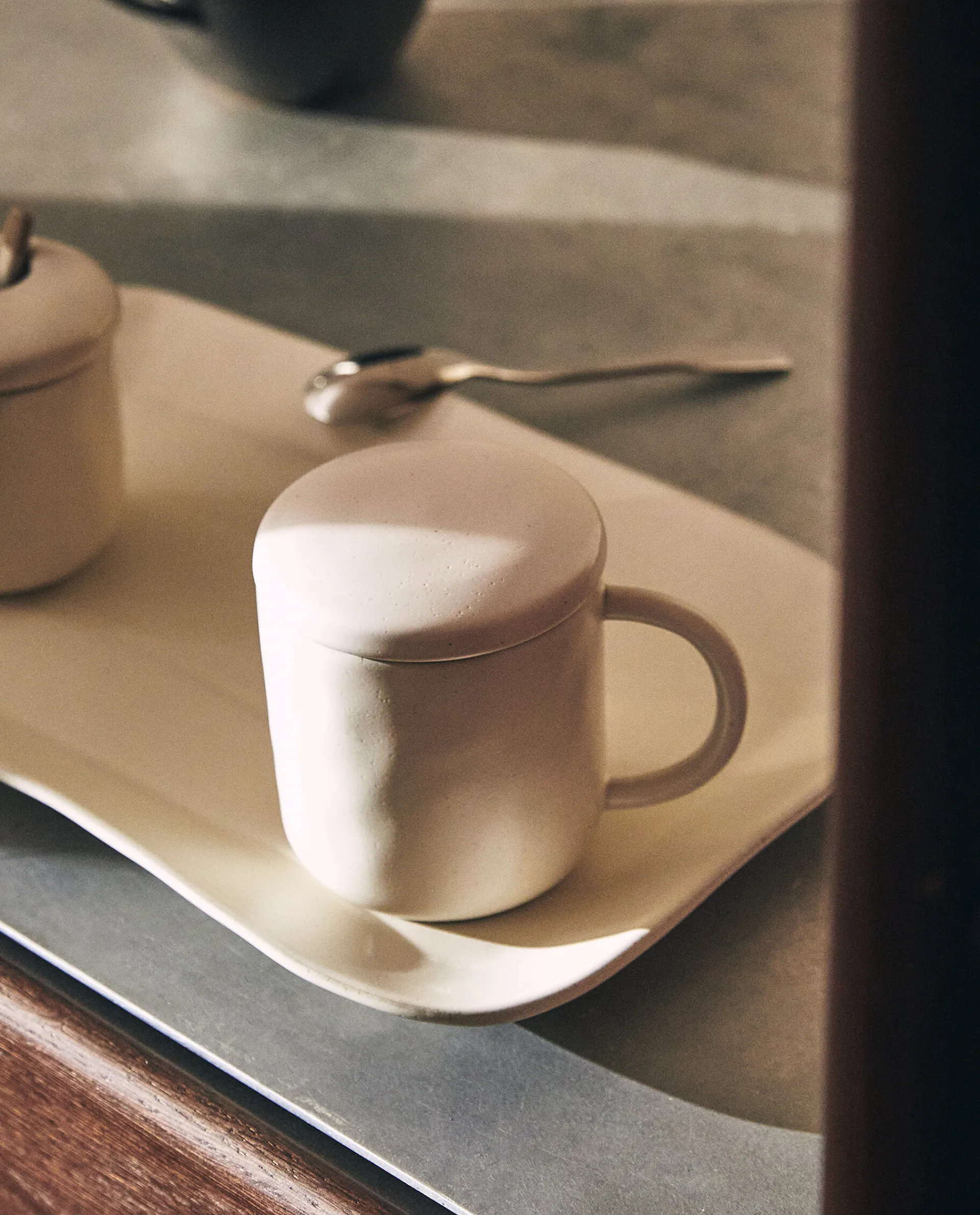 Mugs*ZARA Home Textured Mug With Lid Cream