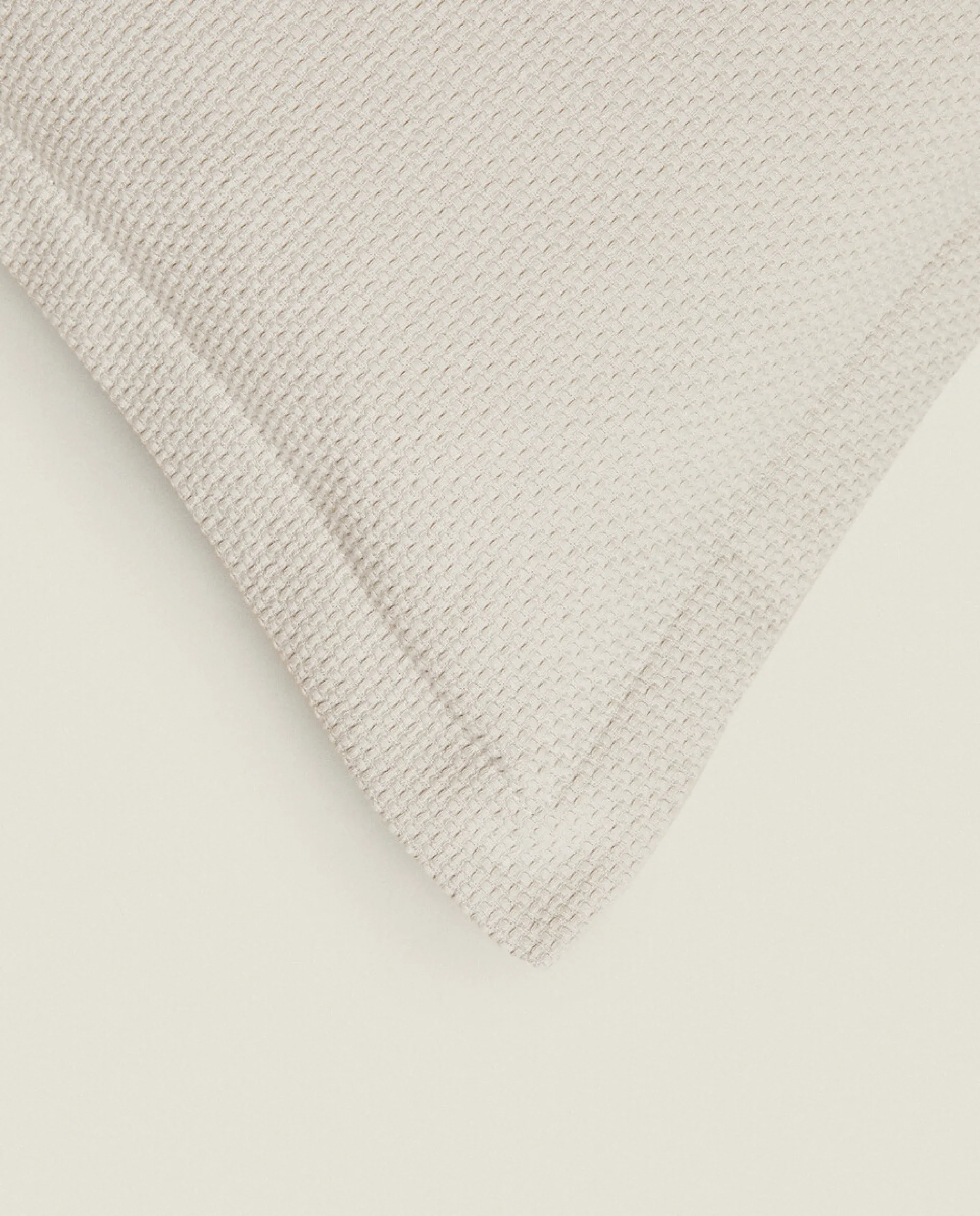 Bedspreads*ZARA Home Textured Throw Pillow Cover Stone