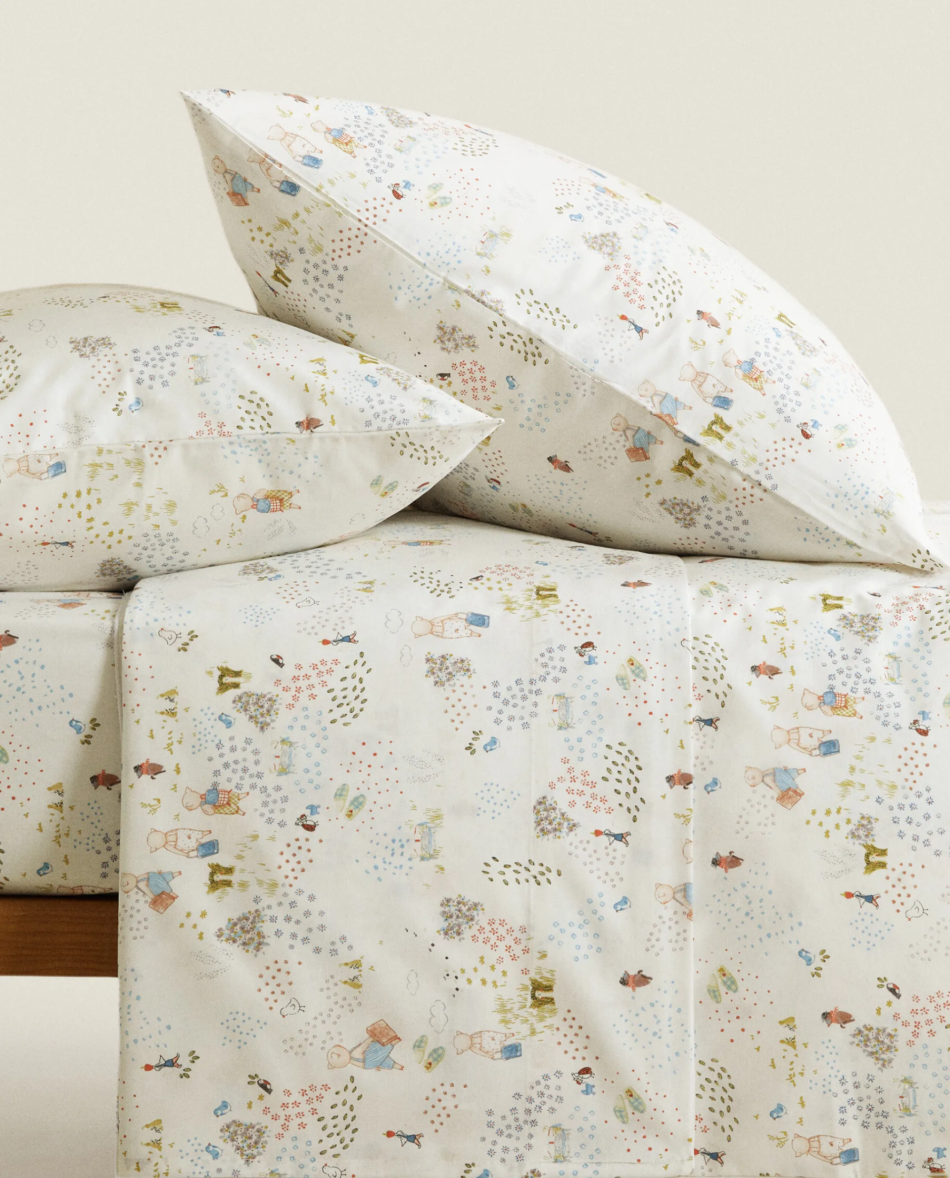 Duvet Covers*ZARA Home Three Little Pigs Duvet Cover Multicolored