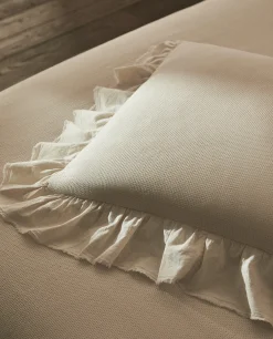 Bedspreads*ZARA Home Throw Pillow With Ruffle Trim Cream