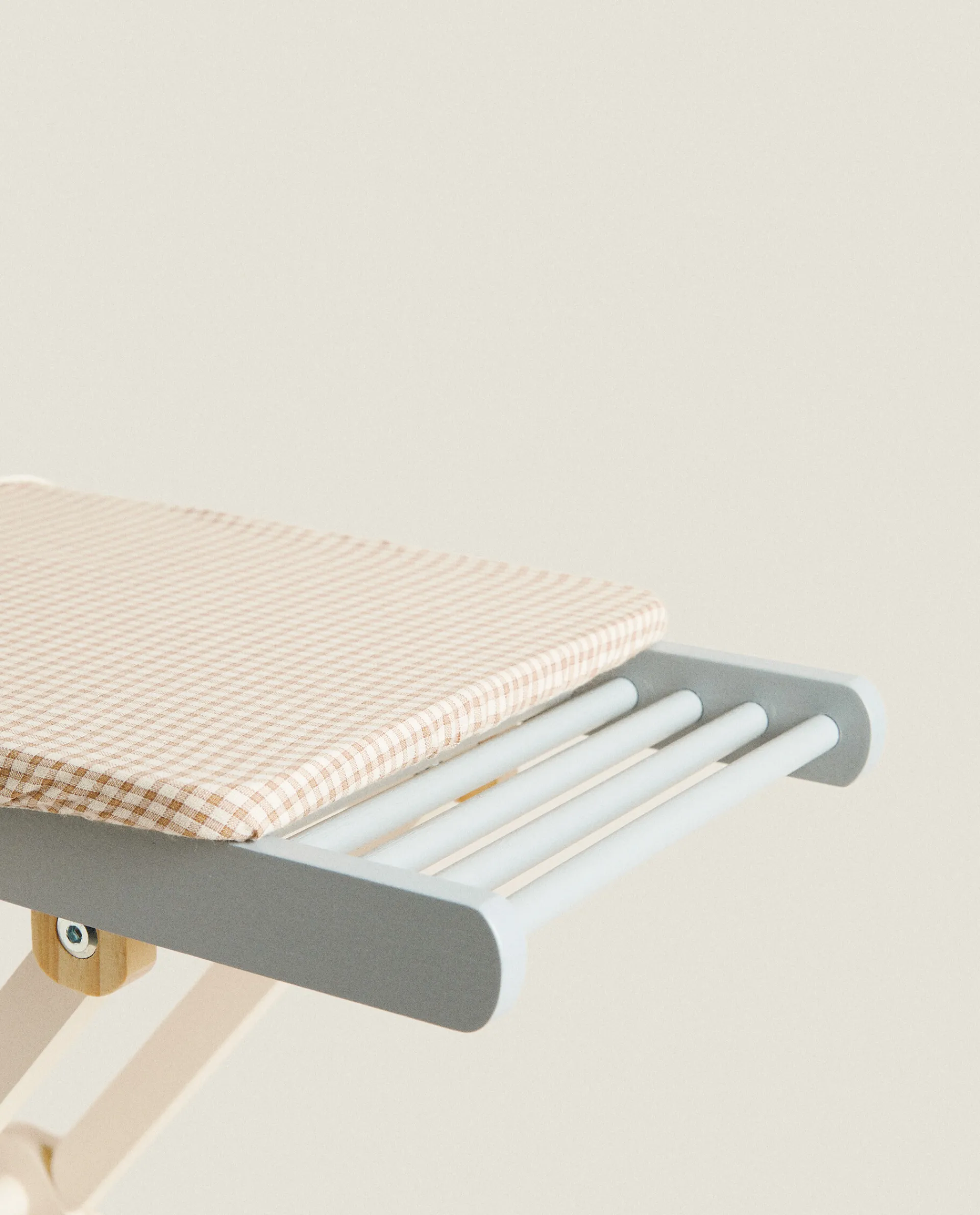 Playing*ZARA Home Toy Ironing Set Cream