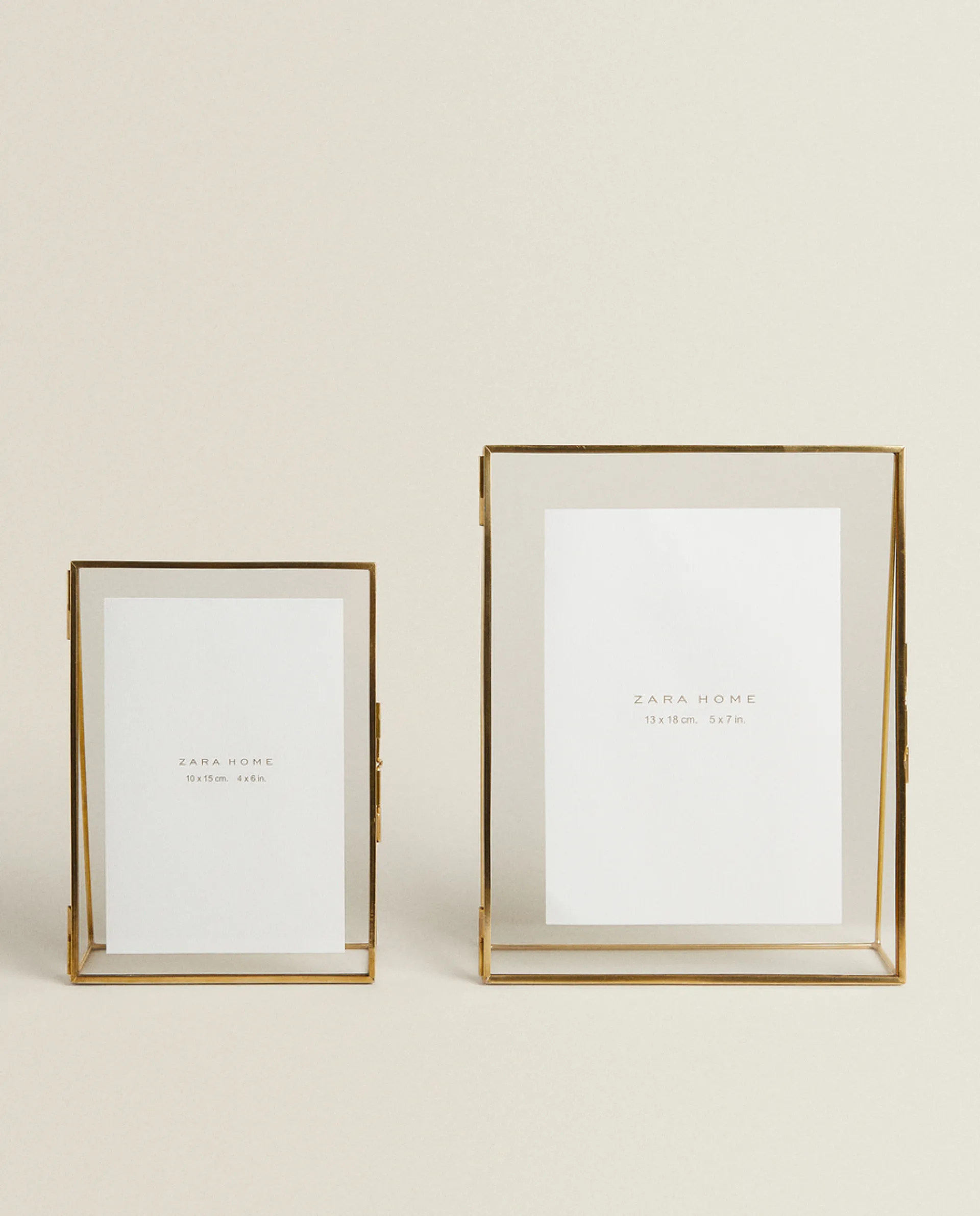 Frames And Canvases*ZARA Home Triangular Frame Golden