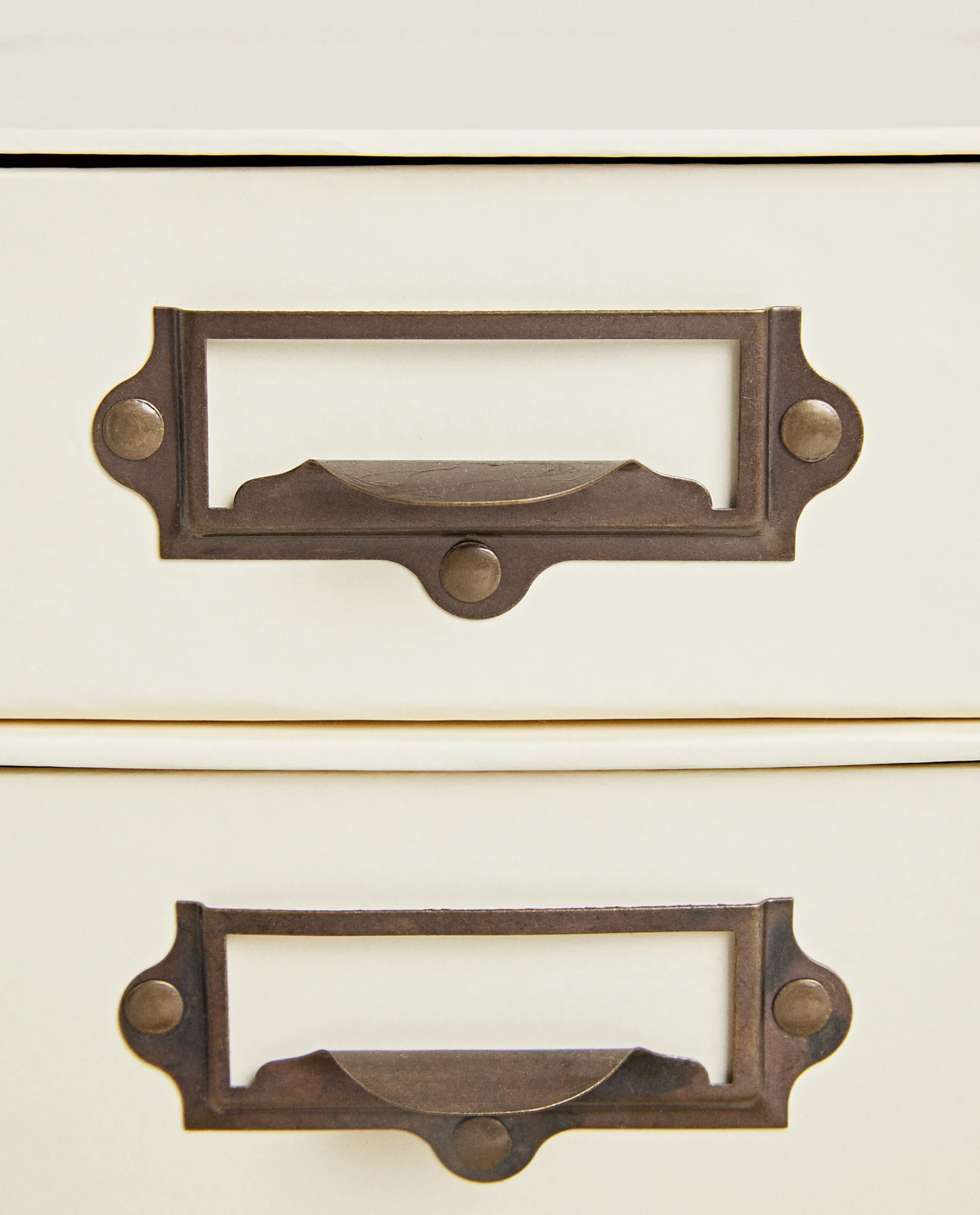 Stationery*ZARA Home Unit With Drawers Cream