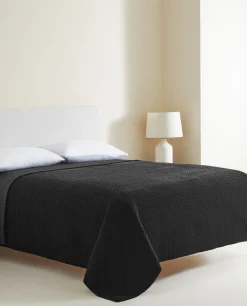 Quilts*ZARA Home Velvet Quilt Black