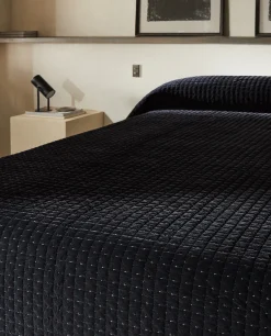 Quilts*ZARA Home Velvet Quilt Black