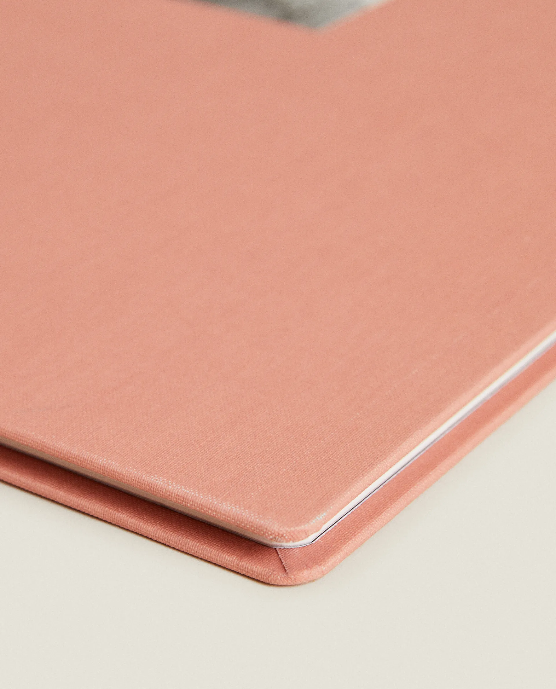 Books*ZARA Home Venice: Cecil Beaten Terracotta