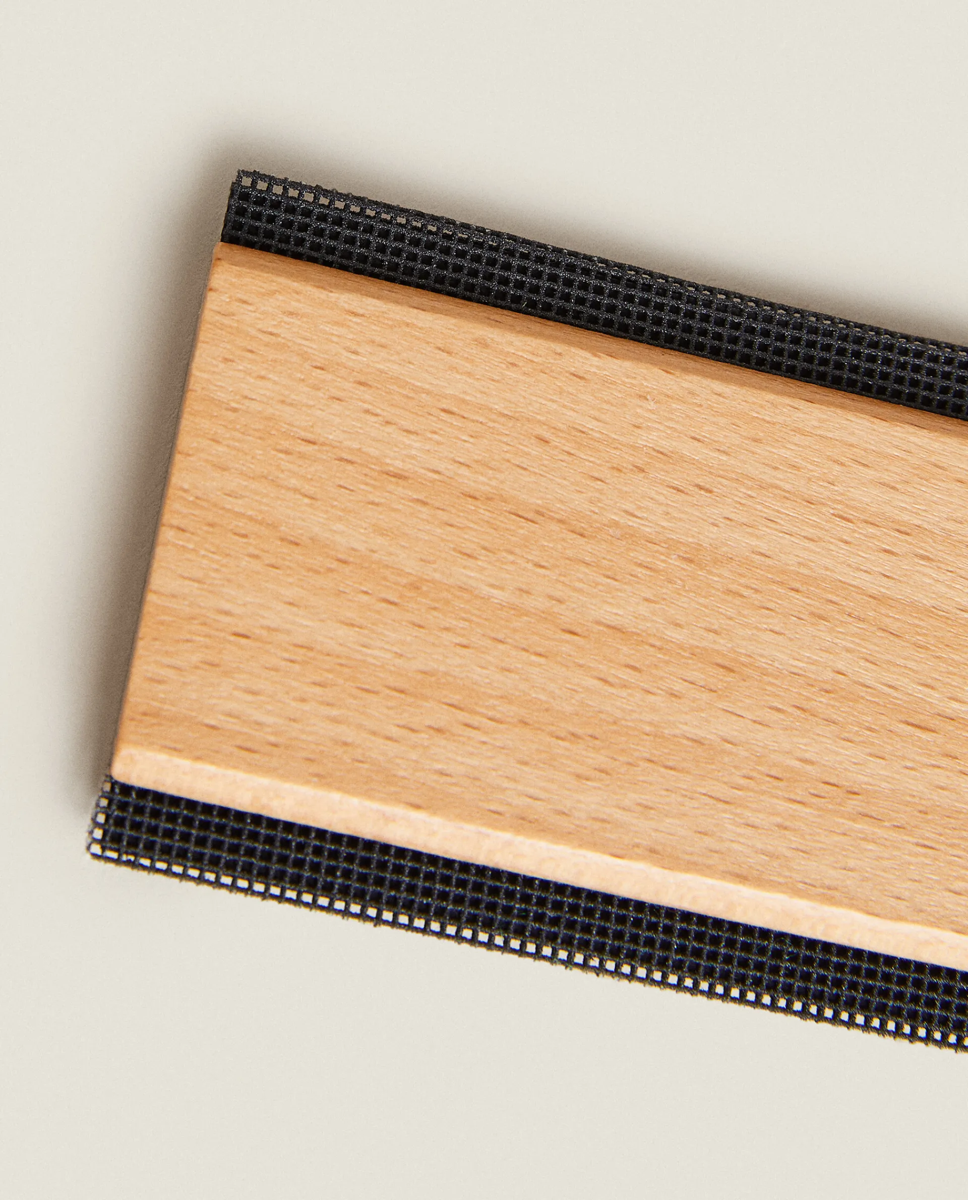 Laundry Care*ZARA Home Wood And Metal Cashmere Brush Natural Colour