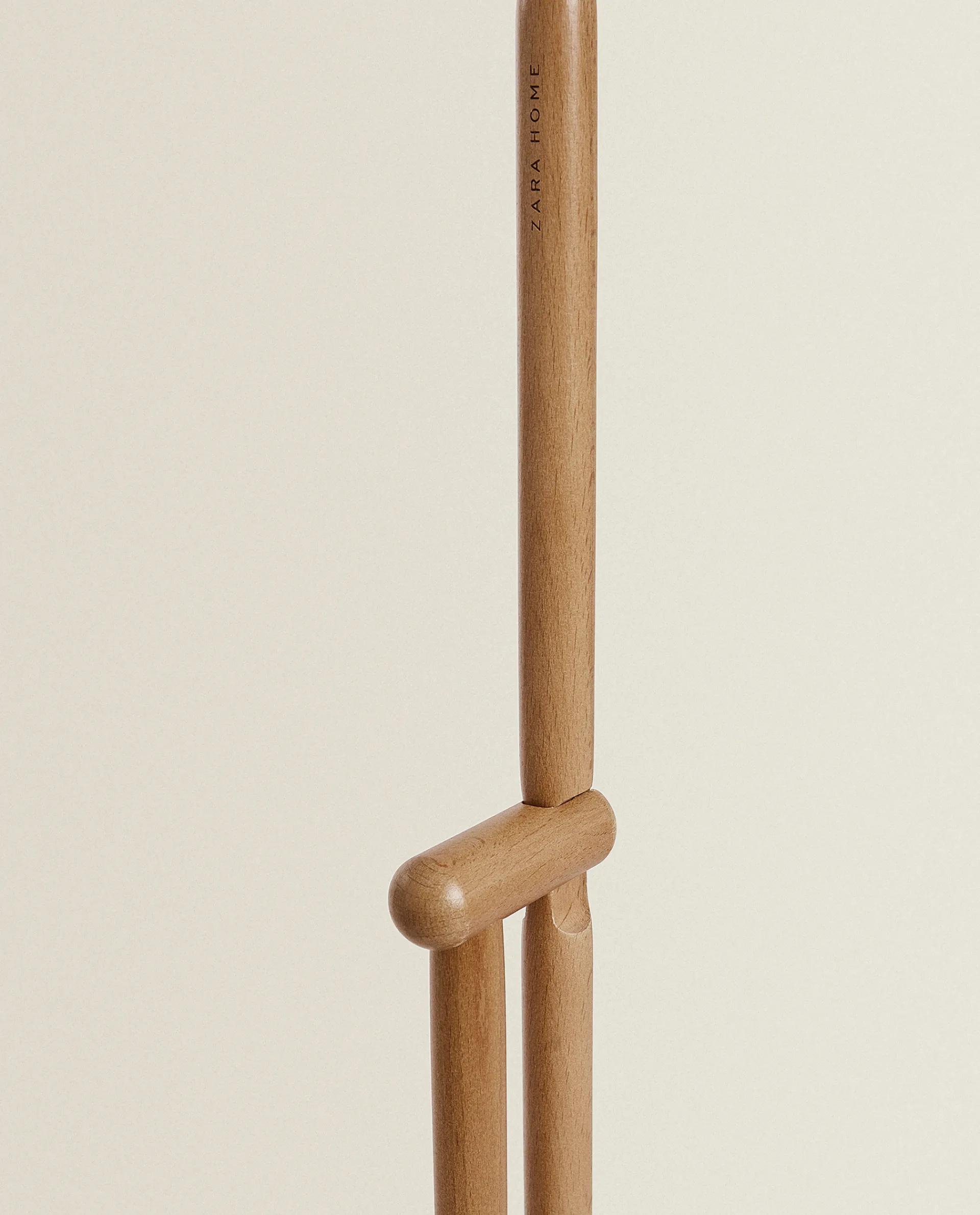 Cleaning*ZARA Home Wooden Dustpan And Brush Set White