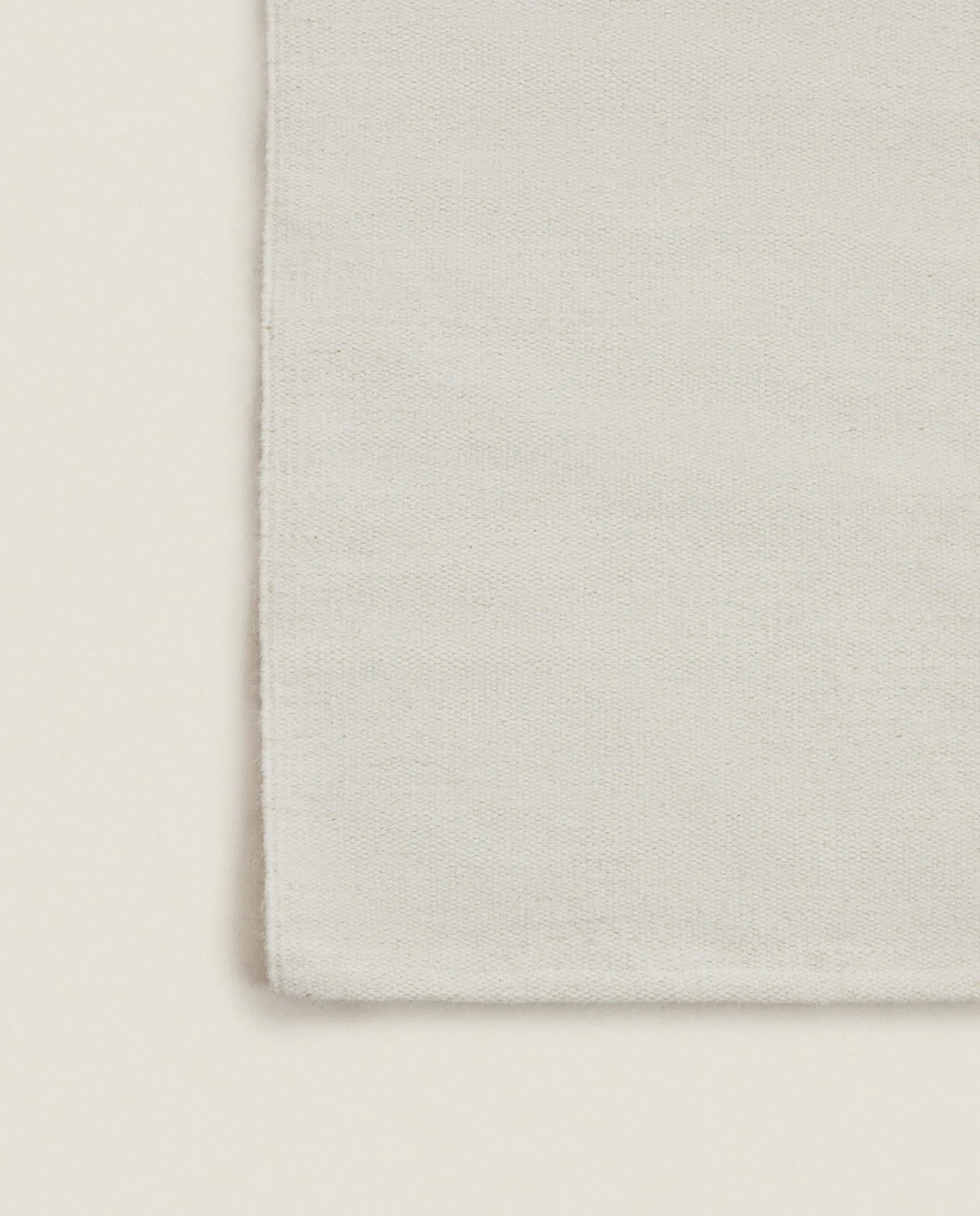 Solid*ZARA Home Wool Blend Rug Cream