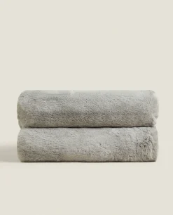 Blankets*ZARA Home Xl Fuzzy Faux Fur Blanket Grey