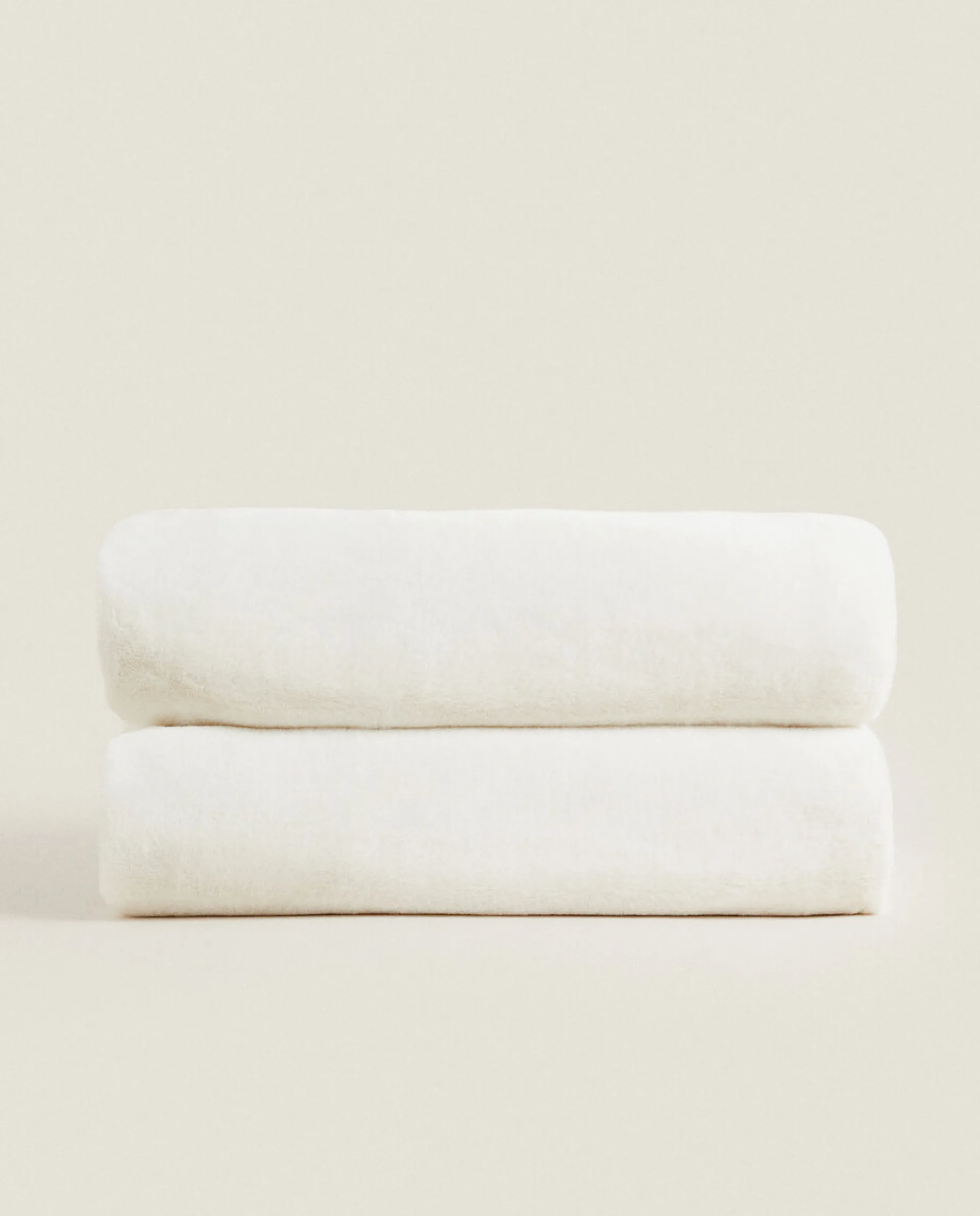 Blankets*ZARA Home Xl Plain Faux Fur Blanket Cream